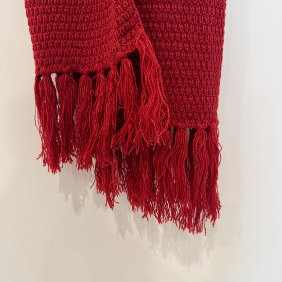 Taylor Swift All Too Well Red Scarf - Picture 4 of 4